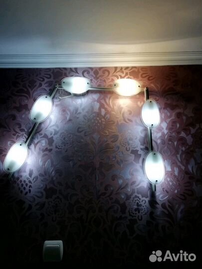 Люстра настенная галоген