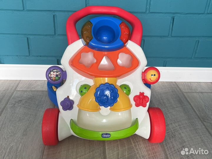 Машинка-каталка