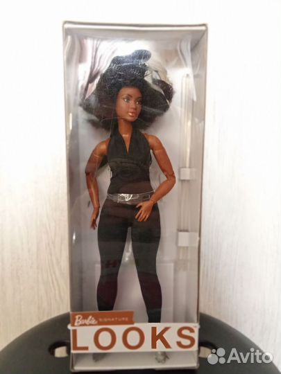 Кукла Барби лукс barbie looks #2 Эль