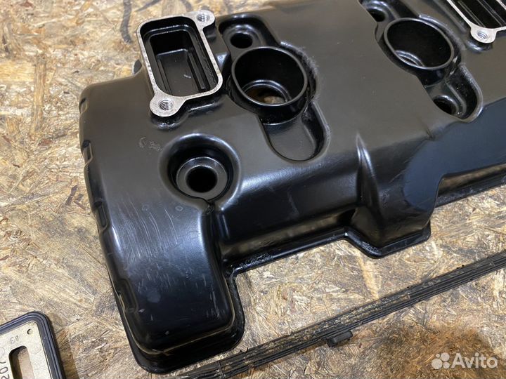 Клапанная крышка BMW K1200R K1200S K43