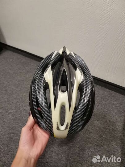 Велошлем взрослый