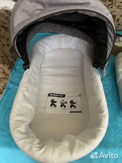 Коляска Riko Basic Bella 3 в 1