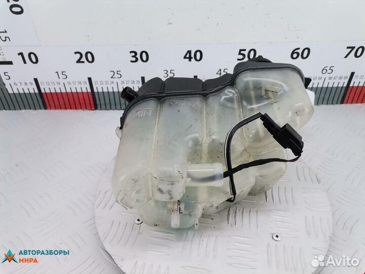 Бачок расширительный Volvo V60 рест. 2014 31200320