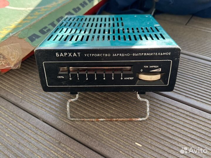 Бархат устройство зарядо - выпремительное