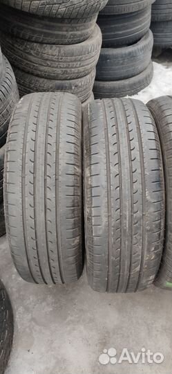Goodyear EfficientGrip SUV 215/60 R17 96H