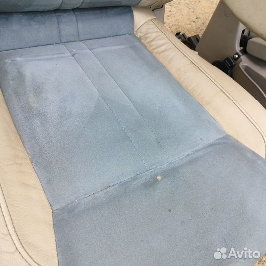 Сиденья передние для Nissan Elgrand avwe50 QD32ETI