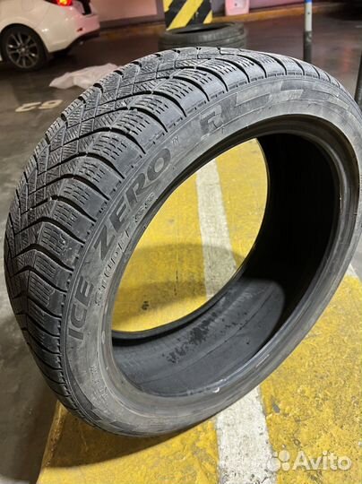Pirelli Ice Zero 225/45 R19