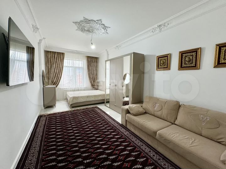 1-к. квартира, 61 м², 10/18 эт.