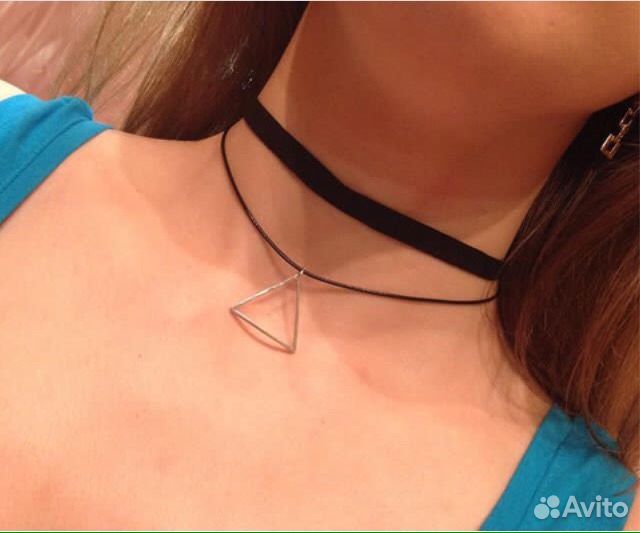 Чокер с подвеской