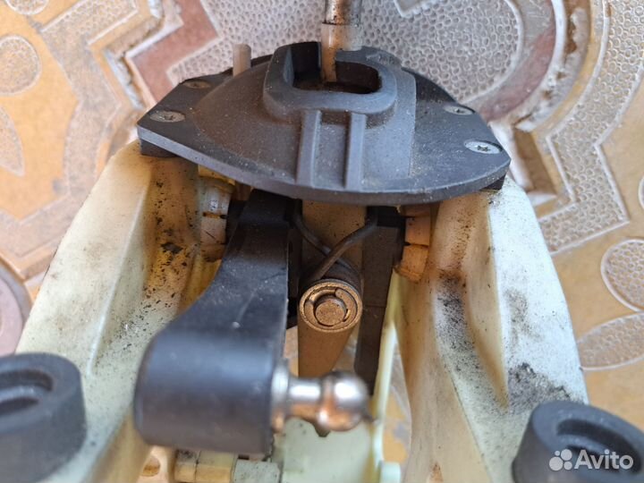 Кулиса кпп Mercedes w639