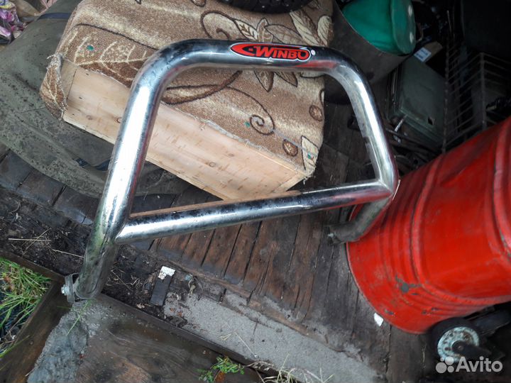 Передний кенгурятник