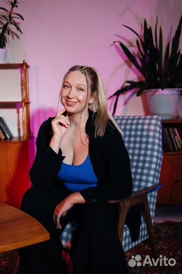 Плетение кос, афрохвосты, косы у лица