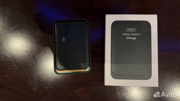 iPhone leather wallet (magsafe) RU/A