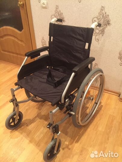 Коляска инвалидная