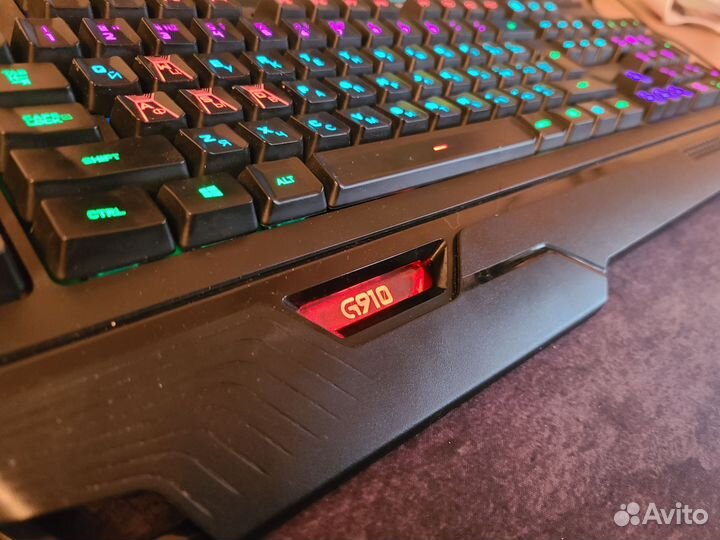 Игровая механическая клавиатура