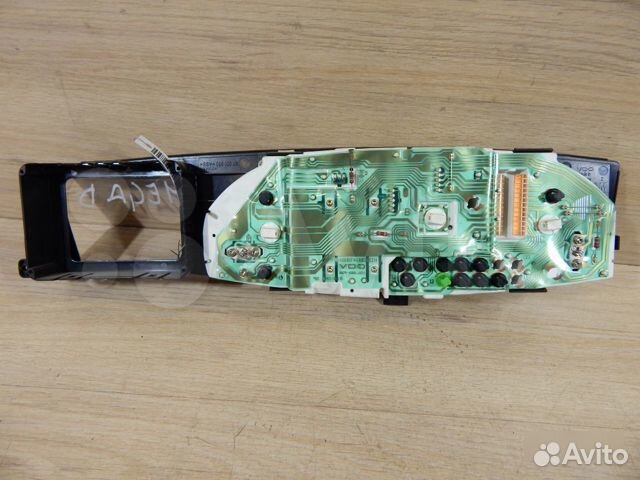 Щиток приборов Opel Omega B