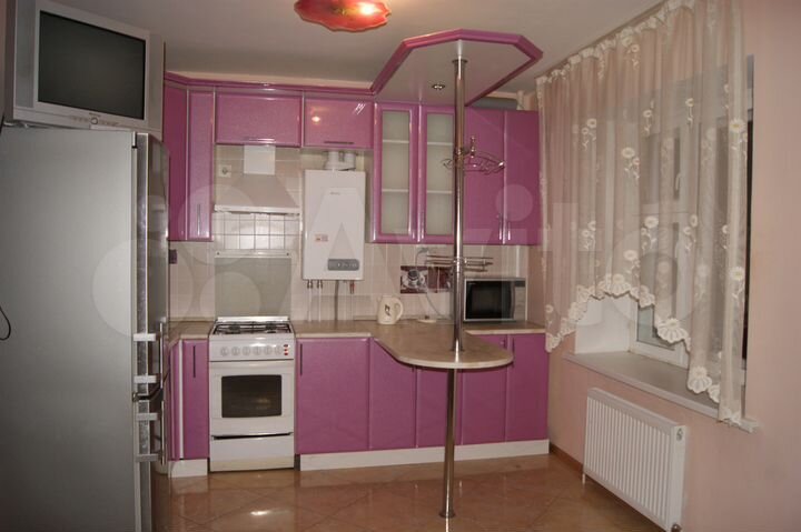 2-к. квартира, 69 м², 3/9 эт.