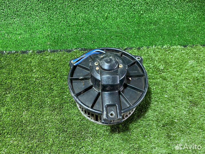 Моторчик печки Toyota Mark 2 JX 80,81