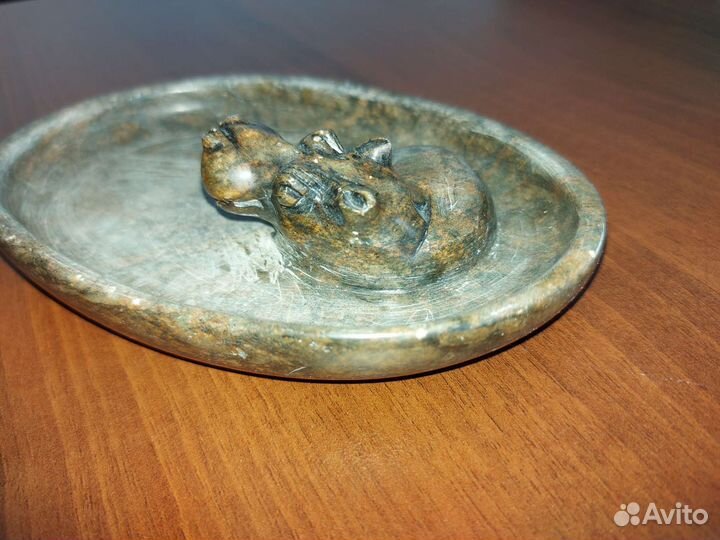 Пепельница