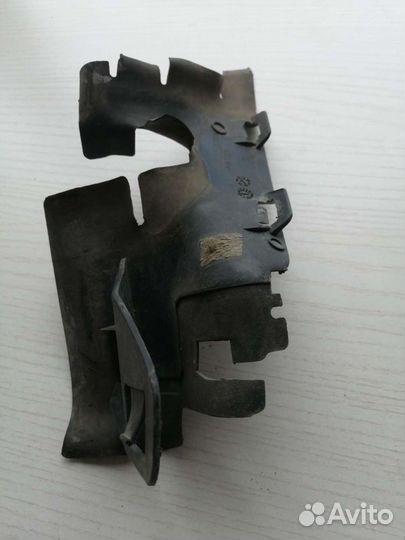 Воздуховод радиатора правый volvo XC70 cross count