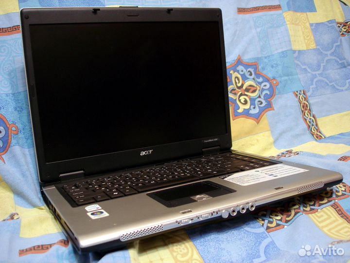 Acer TrawelMate 4202