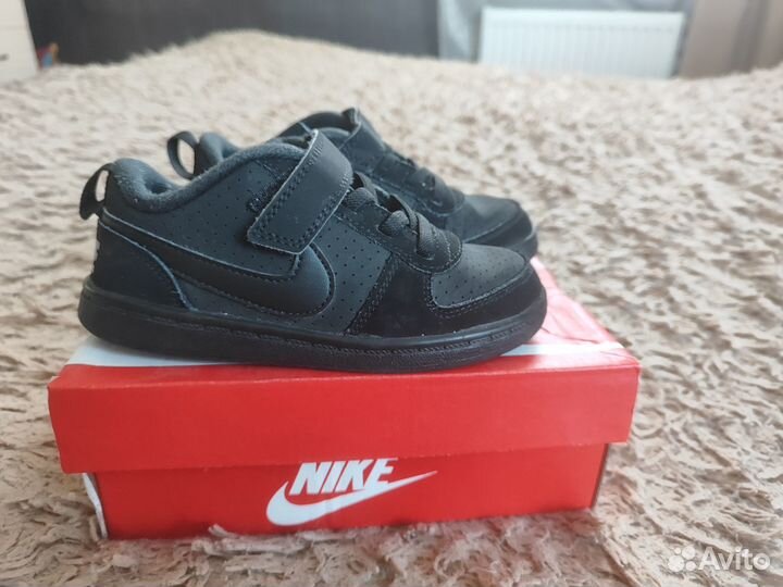 Кроссовки детские