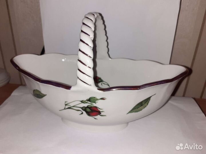 Конфетница, в подарочной коробке фарфор Вербилок