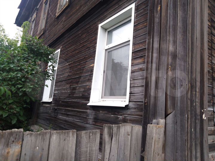 3-к. квартира, 70 м², 1/2 эт.