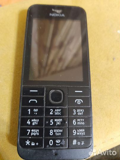 Nokia 220