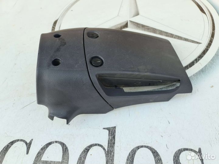 Кожух рулевой колонки Mercedes W638