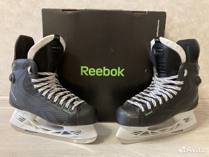 Коньки хоккейные