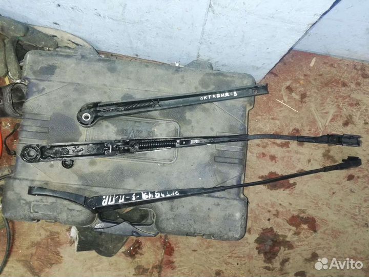 Поводок дворника Шкода октавия 3 а7