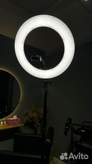 Кольцевая лампа 45 см со штативом