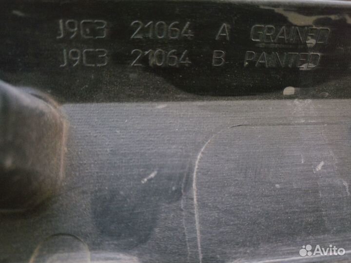 Ягуар E-Pace 2017- Молдинг двери передней правой