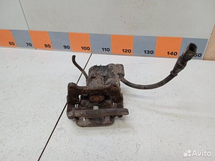 Суппорт задний левый Audi A8 D3 3.7 2006