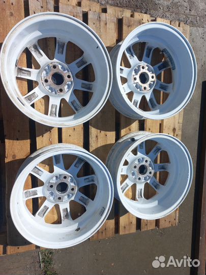 Литые диски Kia, Hyundai. R15 4x100 Белые