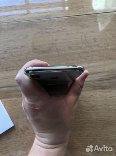 iPhone 10 64gb