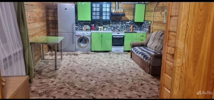 Дом 56 м² на участке 8 сот.