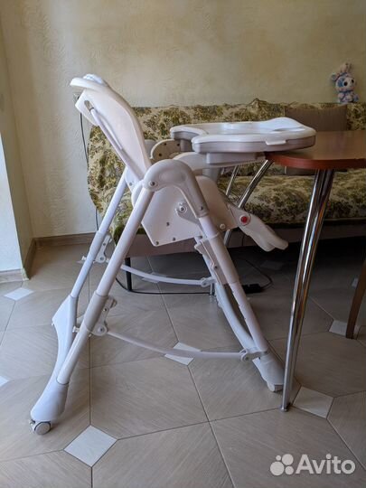 Стульчик для кормления happy baby classic