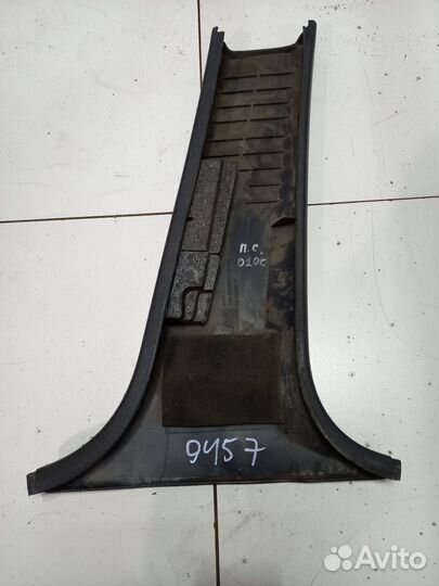 Mitsubishi Carisma l обшивка стойки