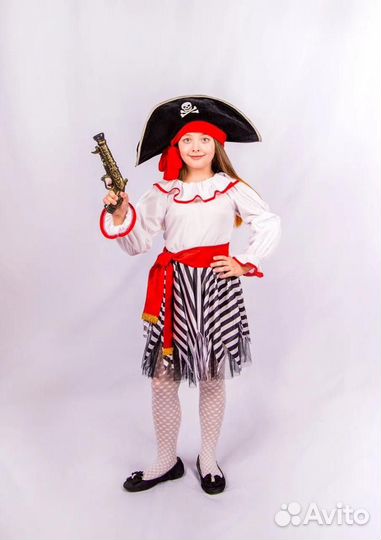 Костюм Деда Мороза и снегурочки