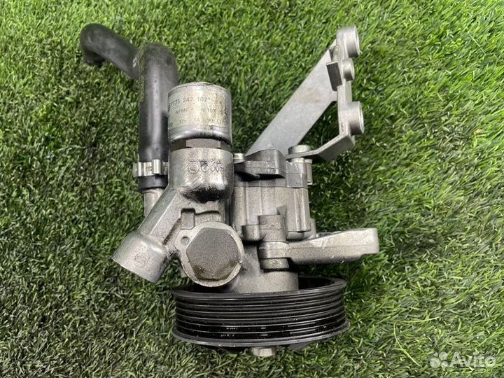 Насос гидроусилителя руля Bmw 5 E60 N52B25 2007