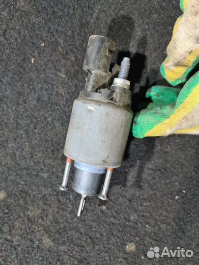 Втягивающее реле стартера Volkswagen Jetta 6 2018