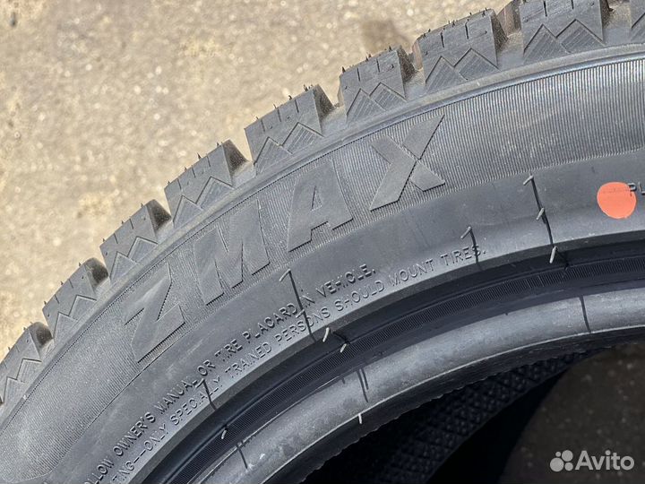 Zmax Winternova Stud II 215/55 R18 89U