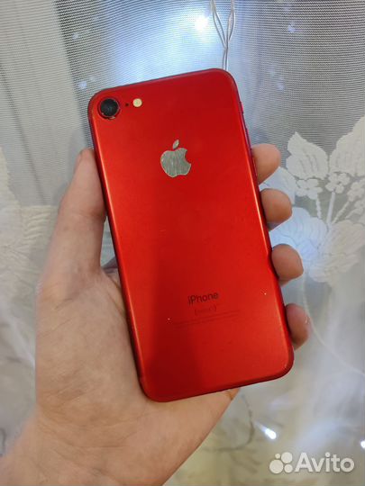iPhone 7, 32 ГБ