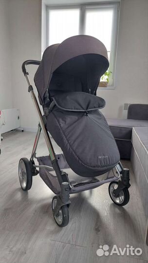Всесезонная коляска