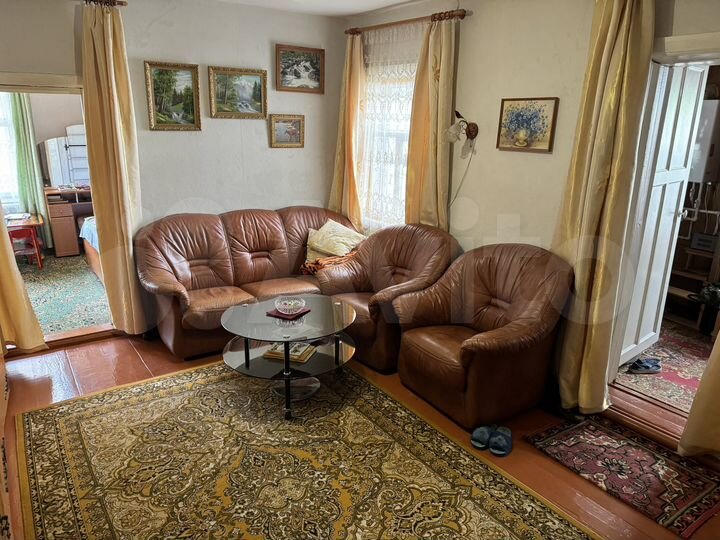 Дом 57 м² на участке 3,5 сот.