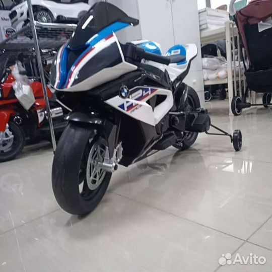 Детский мотоцикл BMW