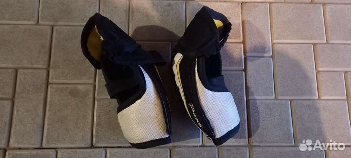 Налокотники хоккейные jr