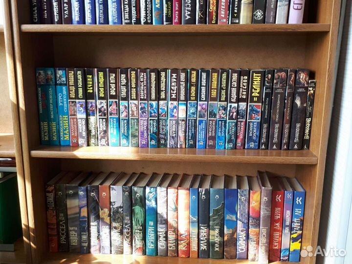 Книги-фантастика, 8 фото